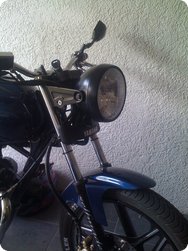 Nun in Klarglasoptik und mit H4 Leuchtmittel