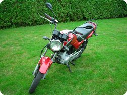 Steives '08 Yamaha YBR 125 ED