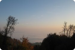 Weiterer Blick auf den (unsichtbaren) Bodensee