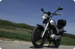 Irgendwo im Aargau: Yamaha YBR 125 ED