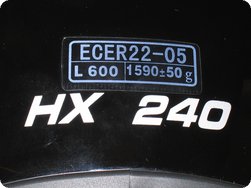 ECE-22.05-Prüfsiegel auf einem IXS HX 240 