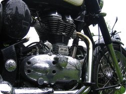 Royal Enfield Bullet 500 EFI (Einspritzer)